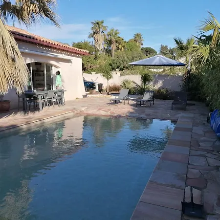 Villa De A Proximite D'hyeres *